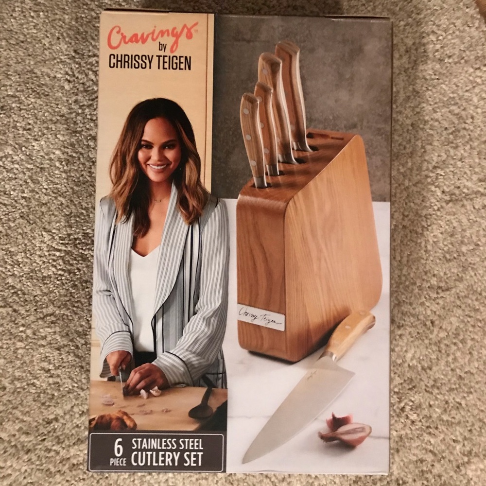 Brand new knife set